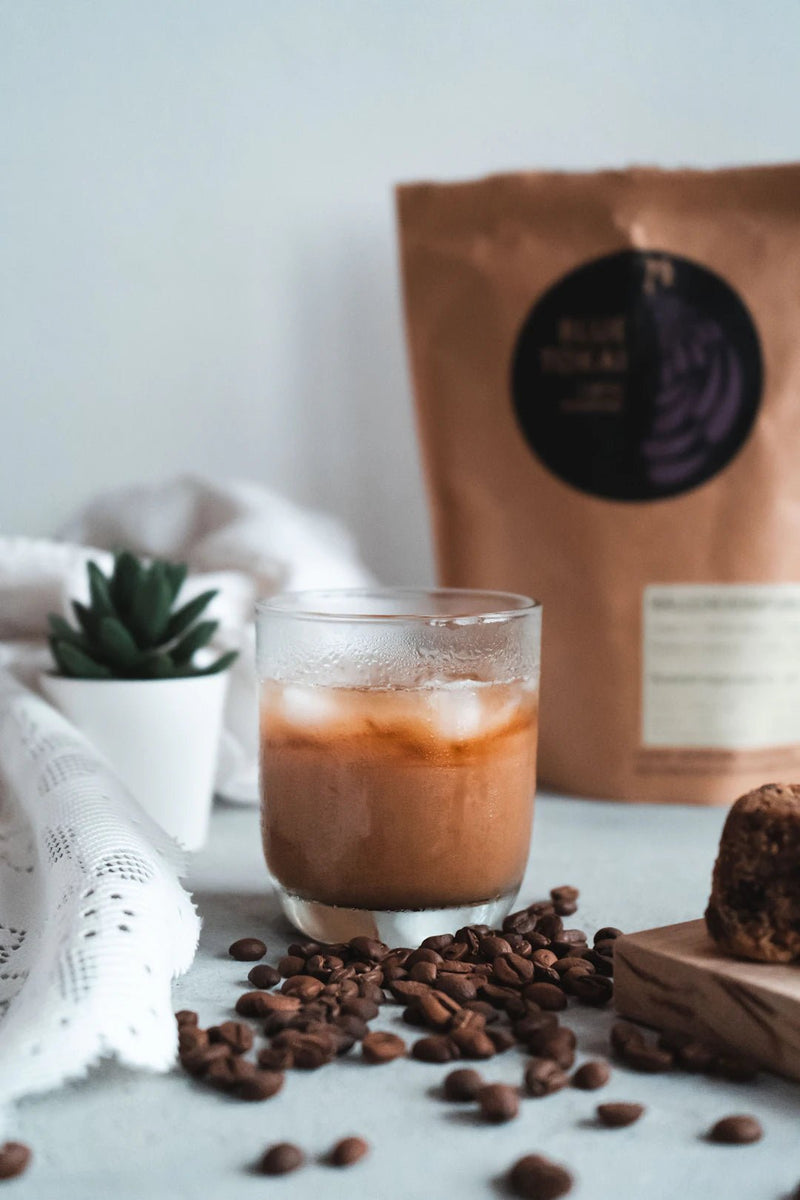 Awaken Your Senses: A Guide to Hosting an Unforgettable Coffee Tasting Event - AmenClub