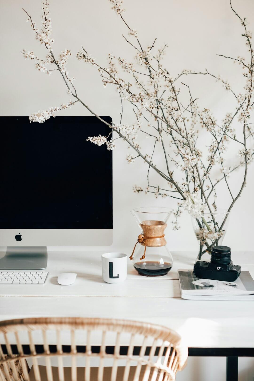 Coffee and Productivity: How Caffeine Affects Your Workday - AmenClub