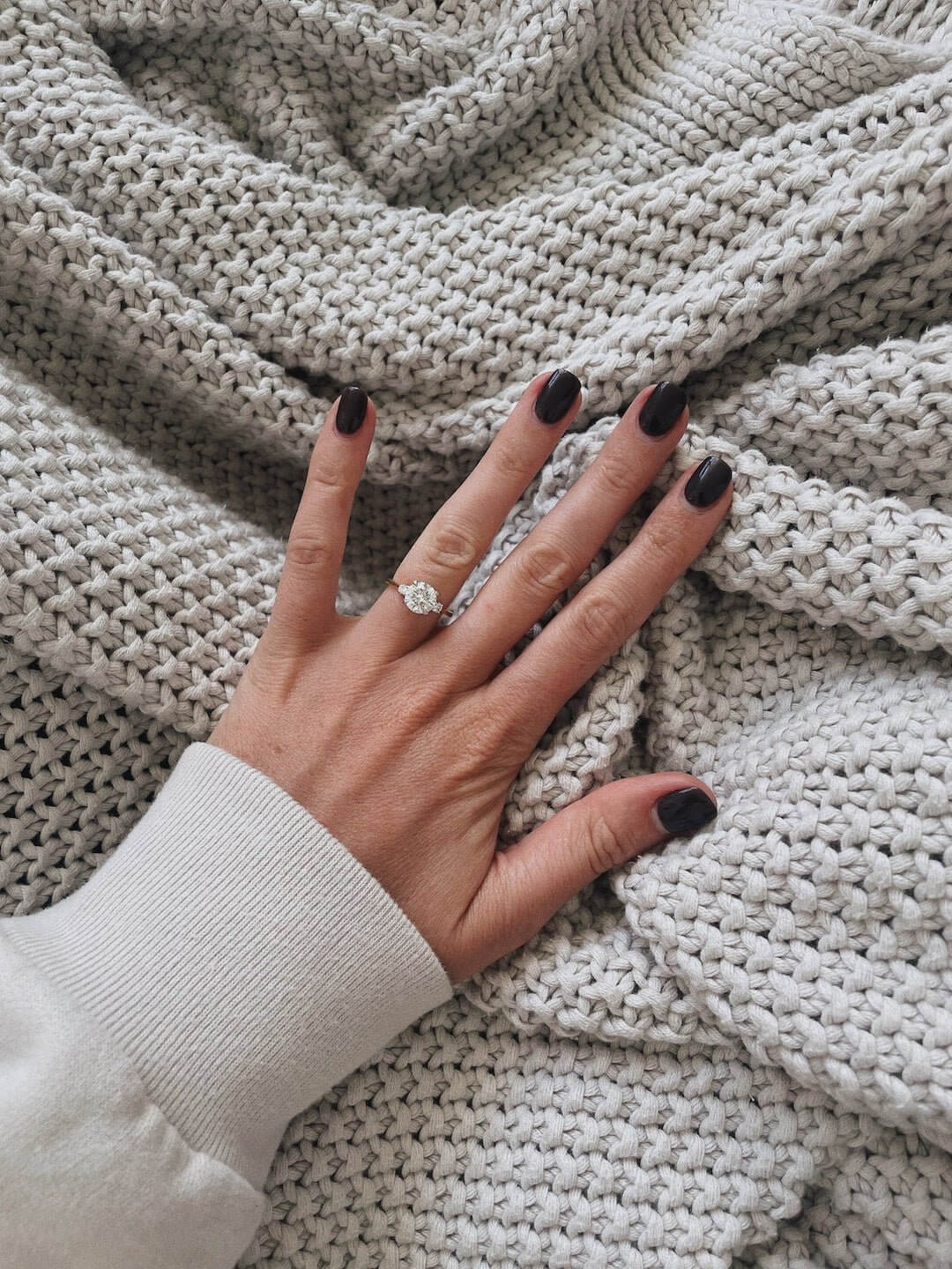 How to Choose the Perfect Engagement Ring - AmenClub