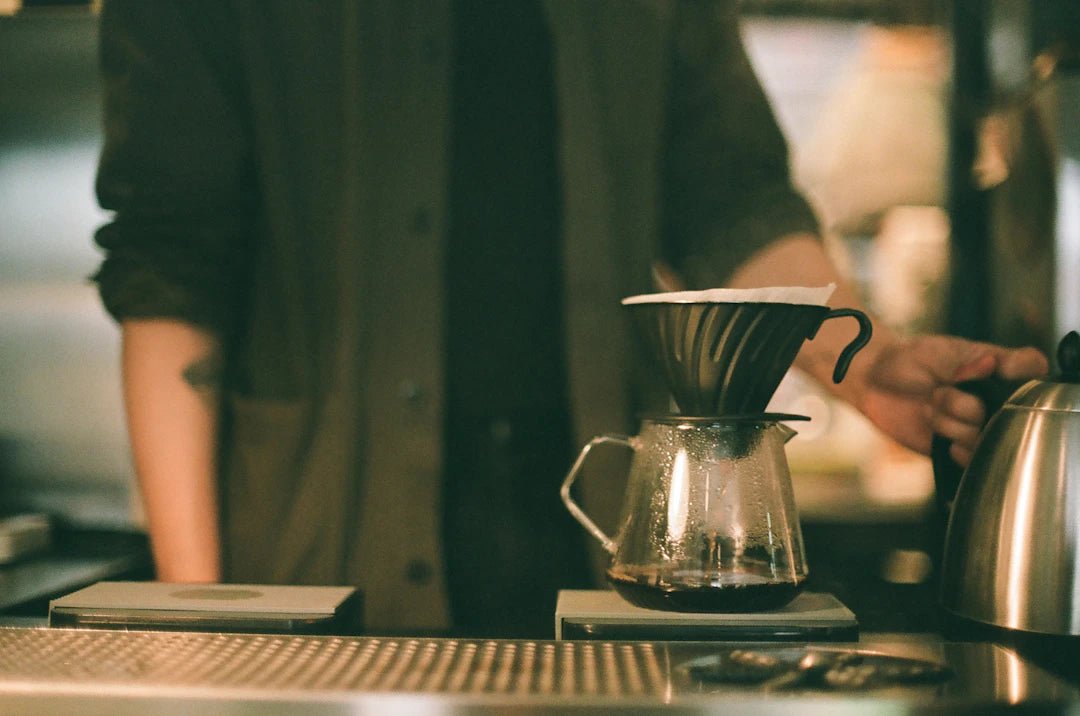 Mastering the Art of Brewing Coffee Without a Machine - AmenClub