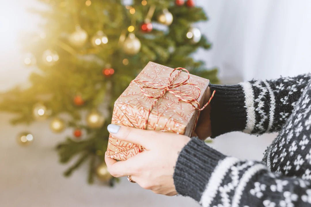 Unwrap the Psychology of Gift Giving This Season - AmenClub